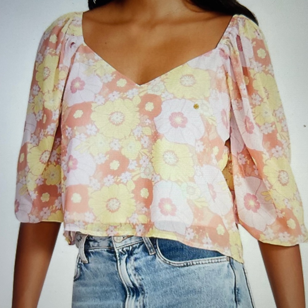 Blouse by Steve Madden. NWT